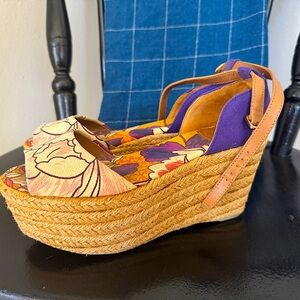 Tory Burch Platform sandals